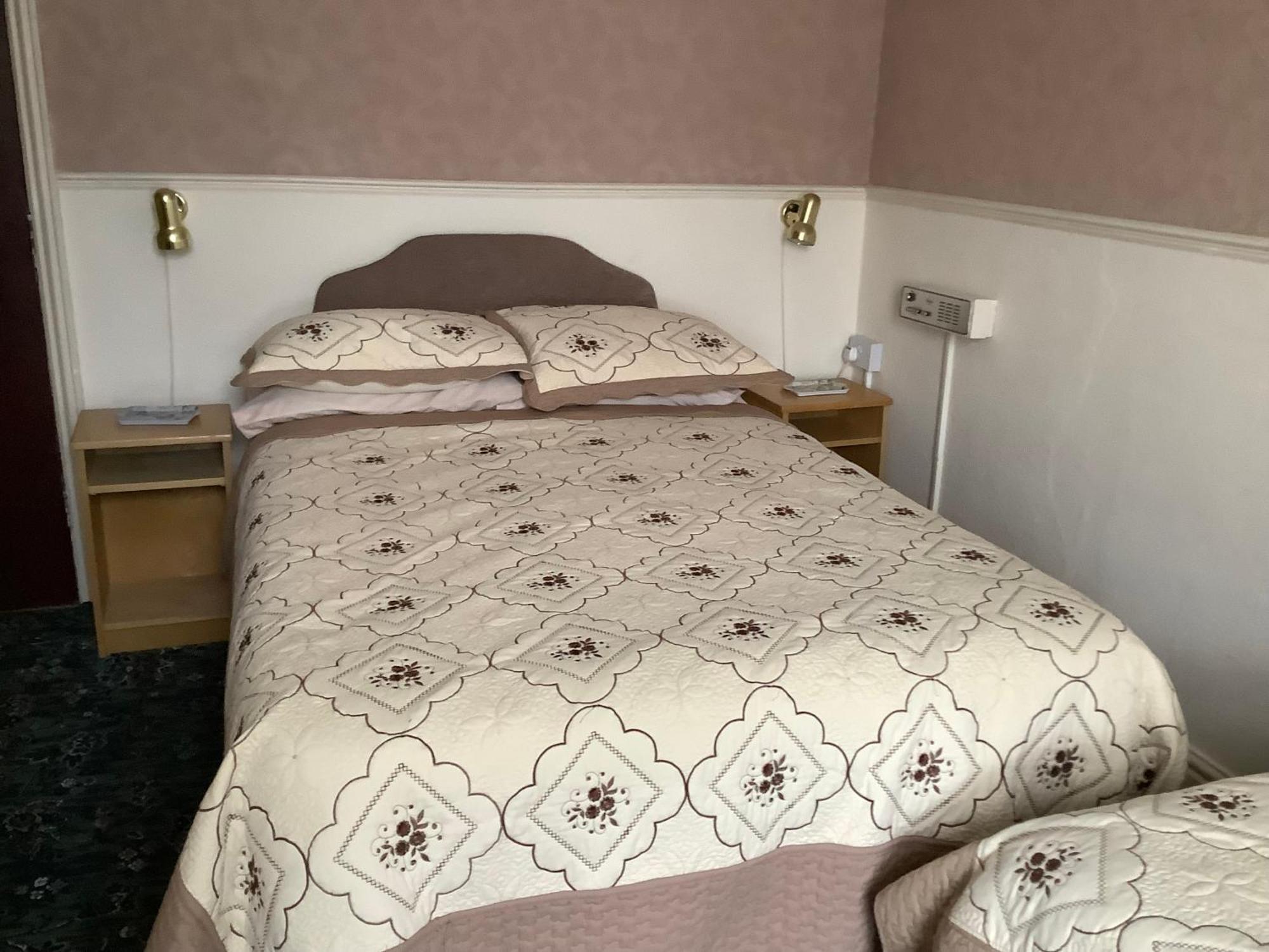 بلاكبول Oakleigh Hotel المظهر الخارجي الصورة