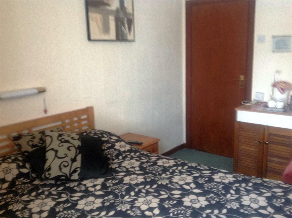 بلاكبول Oakleigh Hotel المظهر الخارجي الصورة